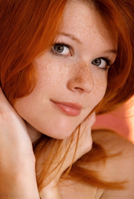 sexy redhead hot naked photos
