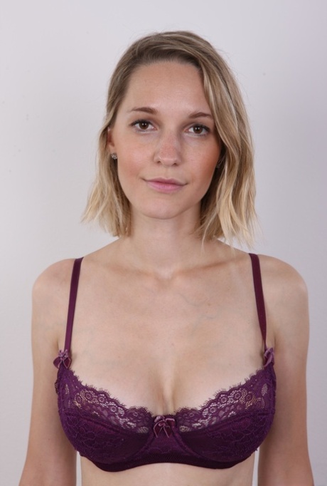 blonde amateur free sex gallery