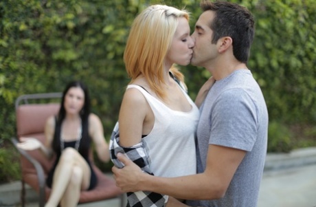 Donnie Rock sexy actress images