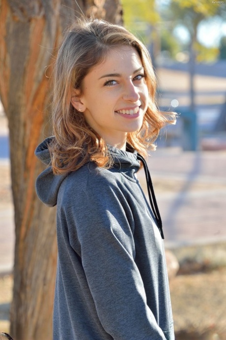 adolescente colegial nus arquivo