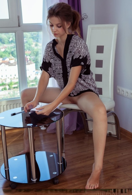 Emma Sweet naked pornstar galleries