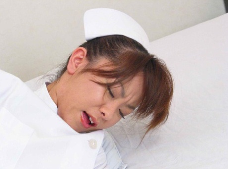 asiatische Krankenschwester heiße sex fotos