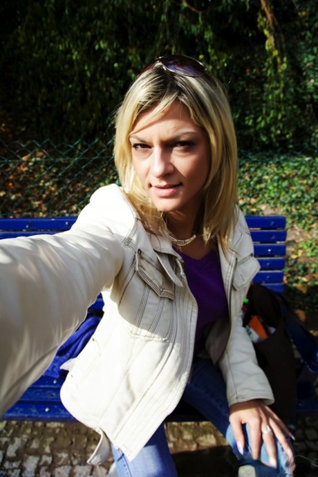 milf selfie porn pictures