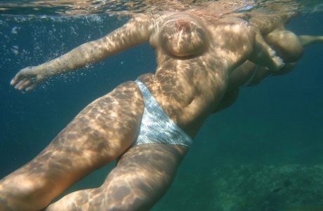 páska přes oči horké krásné img