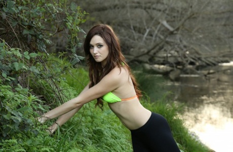 Hayden Ryan model erotic picture