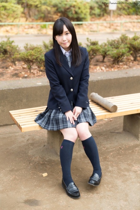 japanese schoolgirl hot sexy archive