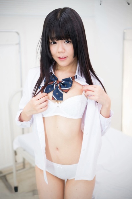 asiatisk skolflicka pornografisk exklusiv gallerier