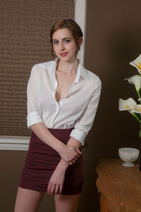 April Grantham star exclusive photo