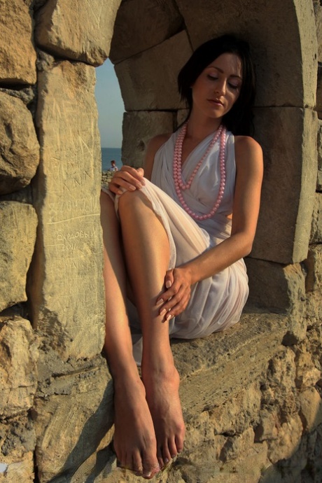 Janelle B Yasmi adult model archive