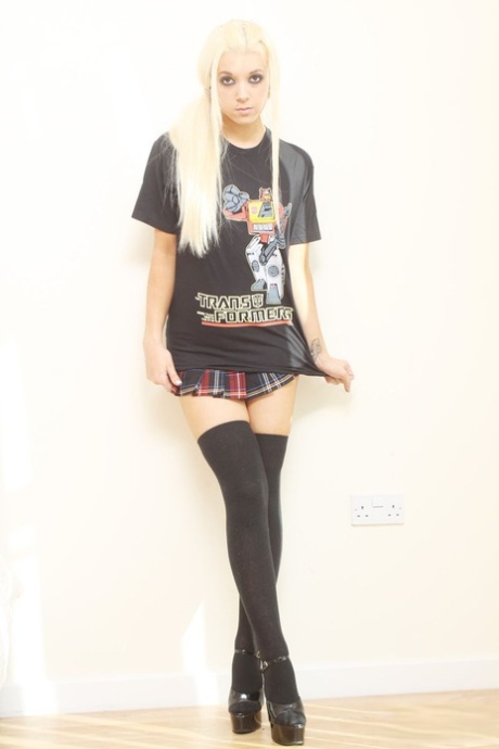 Stacey Rocks model xxx pics