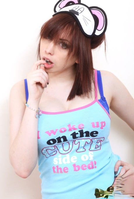 Louisa May model free pictures