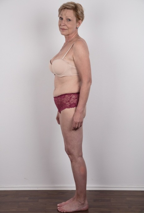 Gilf-Dessous erwachsene nackten galerie