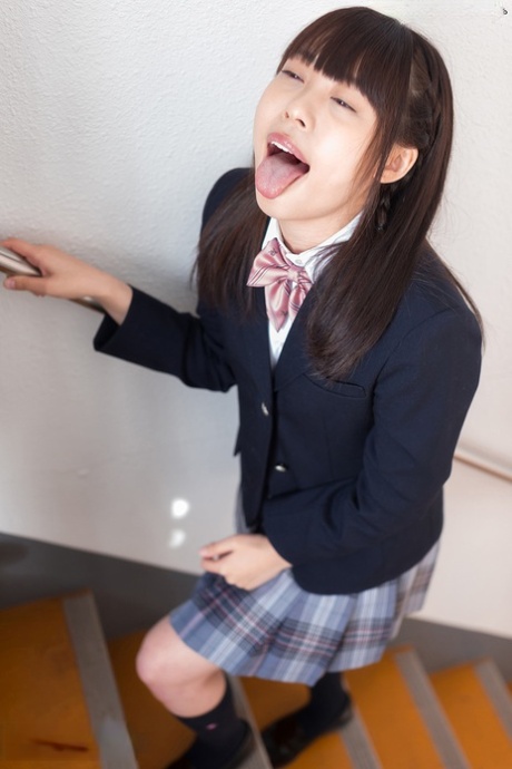 asian cum in mouth exclusive picture