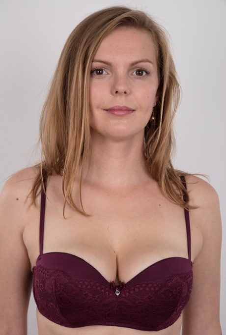 チェコの熟女 エロチック 写真