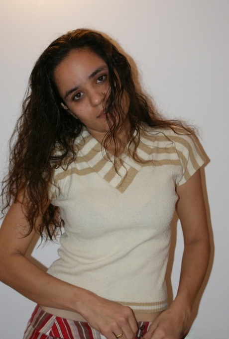 Jasmine Mathur naked model pics