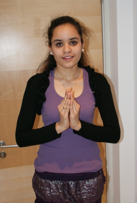 Jasmine Mathur perfect actress img