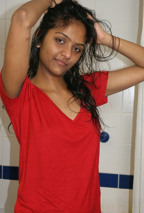 Divya Yogesh naked pornstar img