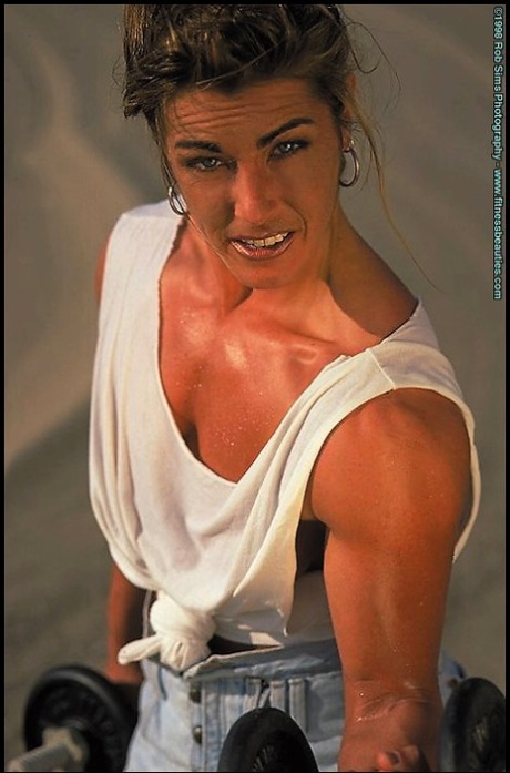 muscular women beautiful nude photos