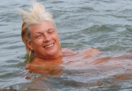 granny face free porn img