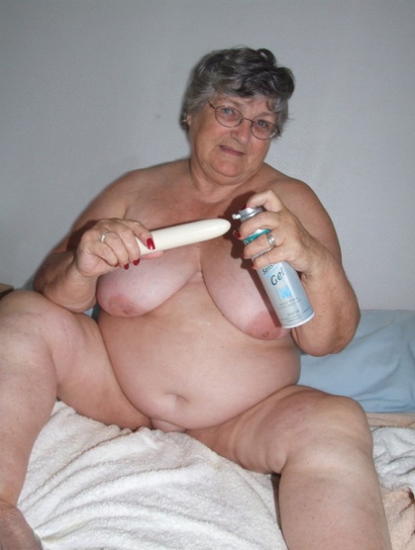 ssbbw granny hd pics