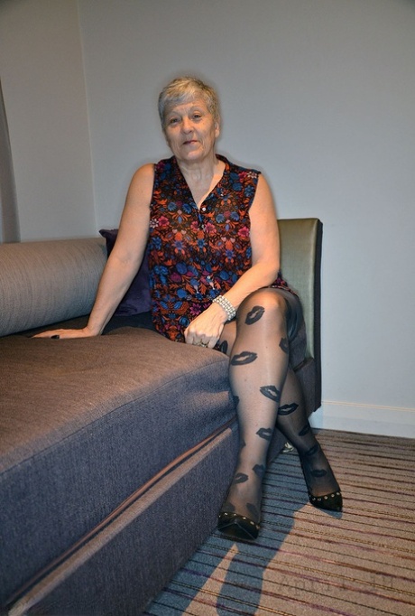 bestemor strømpebukse fine porn arkiv