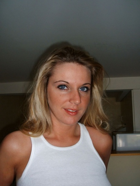 Aj Bailey pretty actress picture