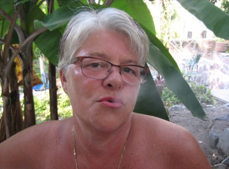 granny face free nude gallery