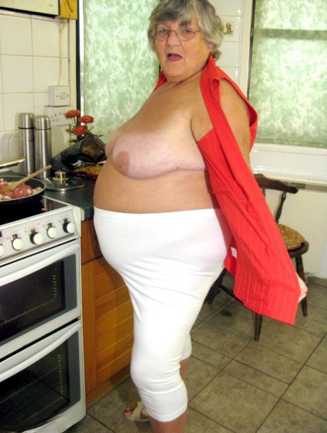 granny undressing hot sex galleries