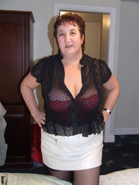 Spaanse milf gratis porno foto's