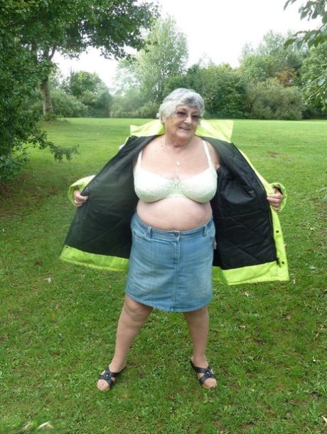 abuela ssbbw erótico caliente archivo