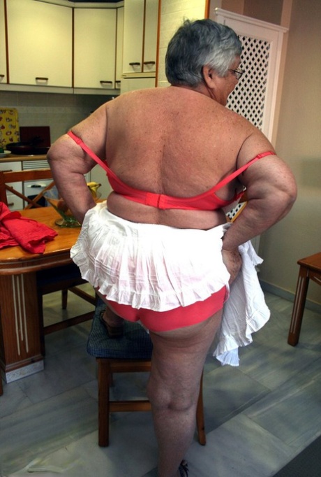 fat ass granny free porn galleries