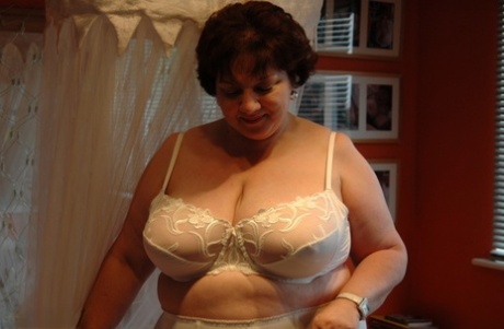 ssbbw lingerie hot xxx picture