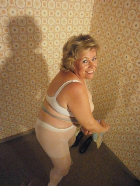 granny pantyhose hot xxx picture