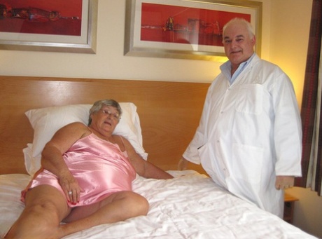 ssbbw granny hot naked pics