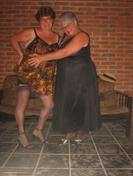 ssbbw mormor topp hd arkiv