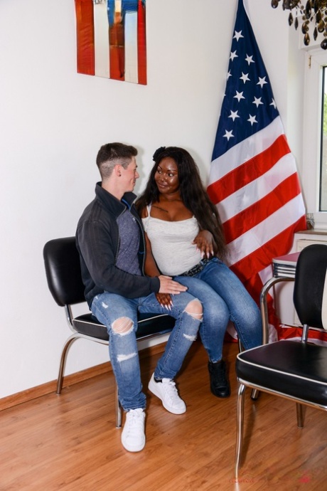 Ebenholzjeans schöne nacktheit fotos