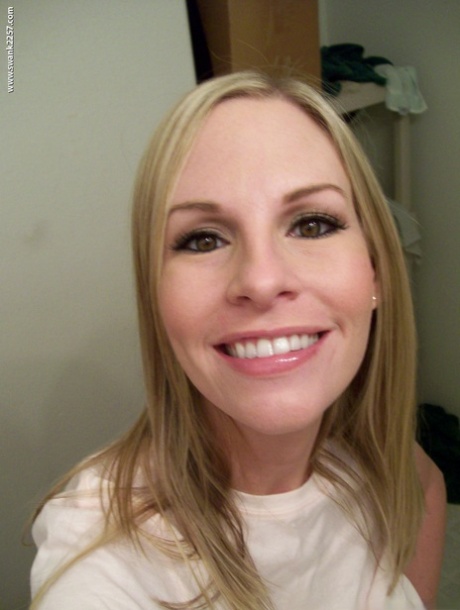Aimee Addison pornographic actress pics