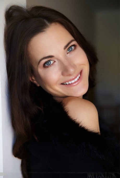 Lauren Crist star hot picture