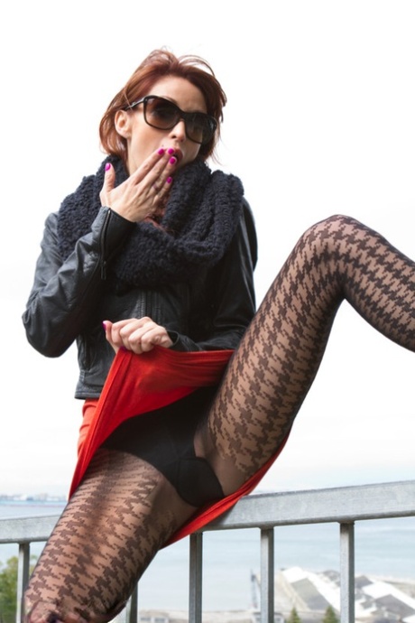 meia-calça ruiva exclusivo pornográfico foto
