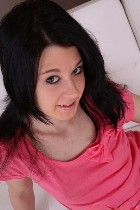 Sarah Lollypop perfect actress archive