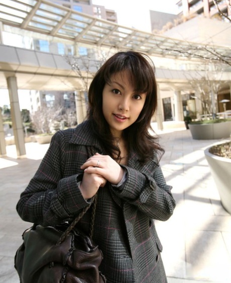 asian public pornos img