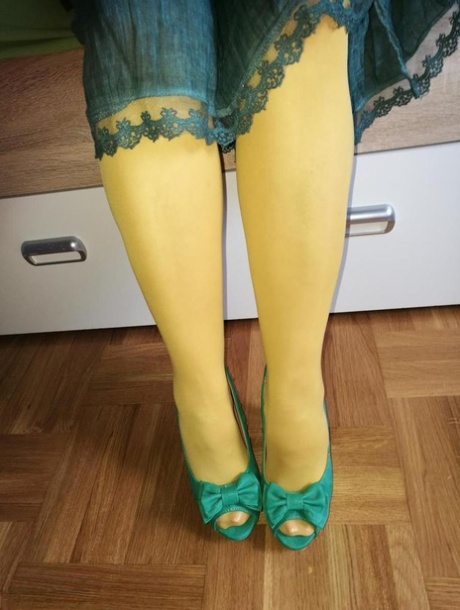 granny pantyhose pretty galleries