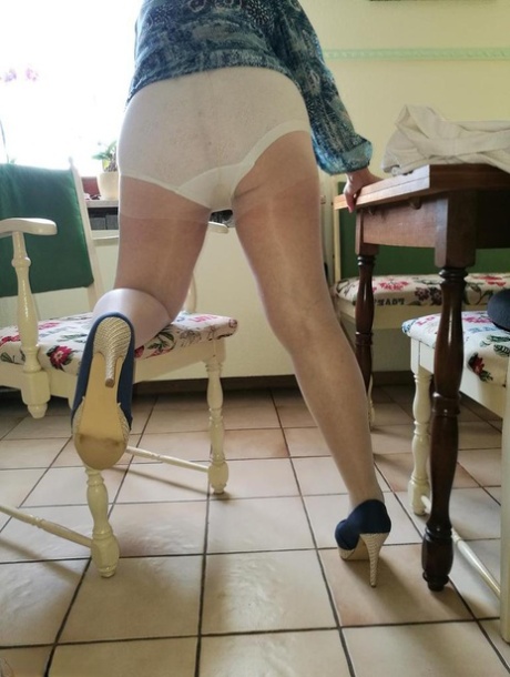 oma panty gratis hd afbeeldingen