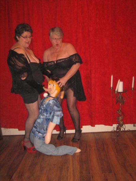 granny pantyhose free pic