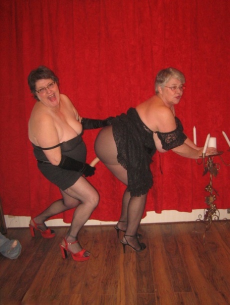 granny pantyhose free xxx photo