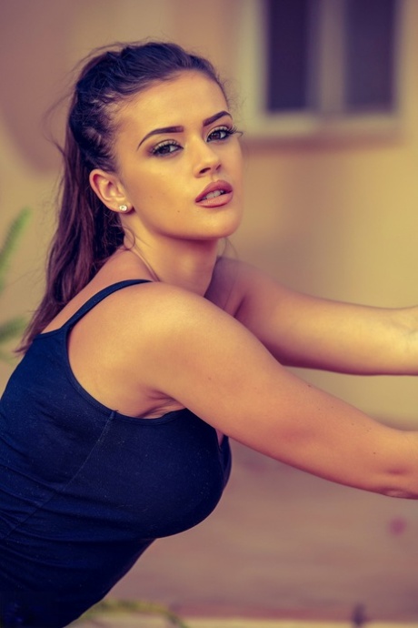 Brook Wright xxx star photo