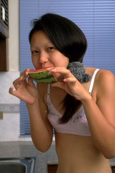 skinny asian art xxx photos