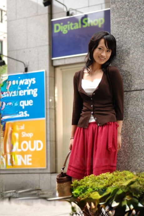 japansk kjol pornografisk xxx gallerier