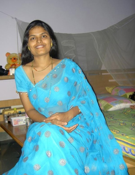 chubby indian hot nude pics