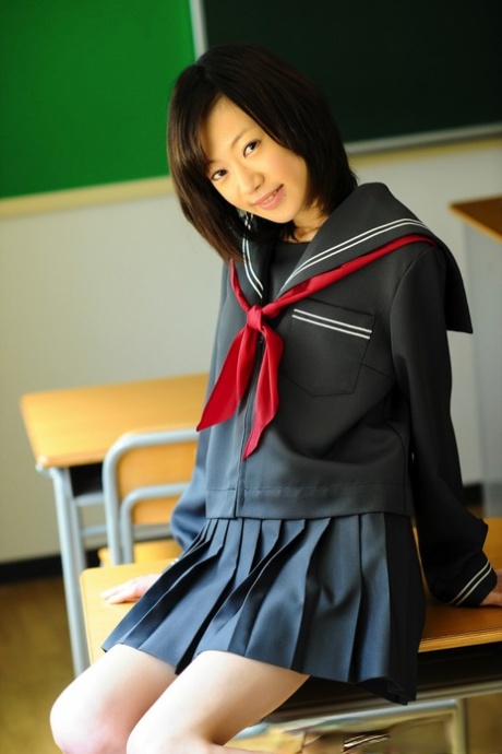 Aoba Itou pretty actress picture